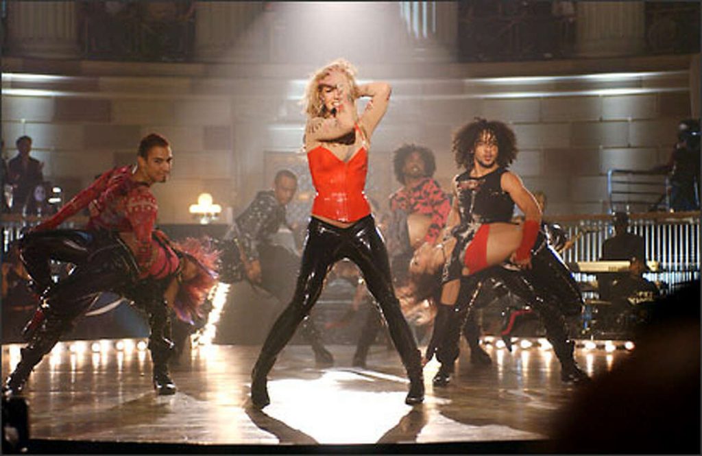 Britney Spears Live Performance and Shows