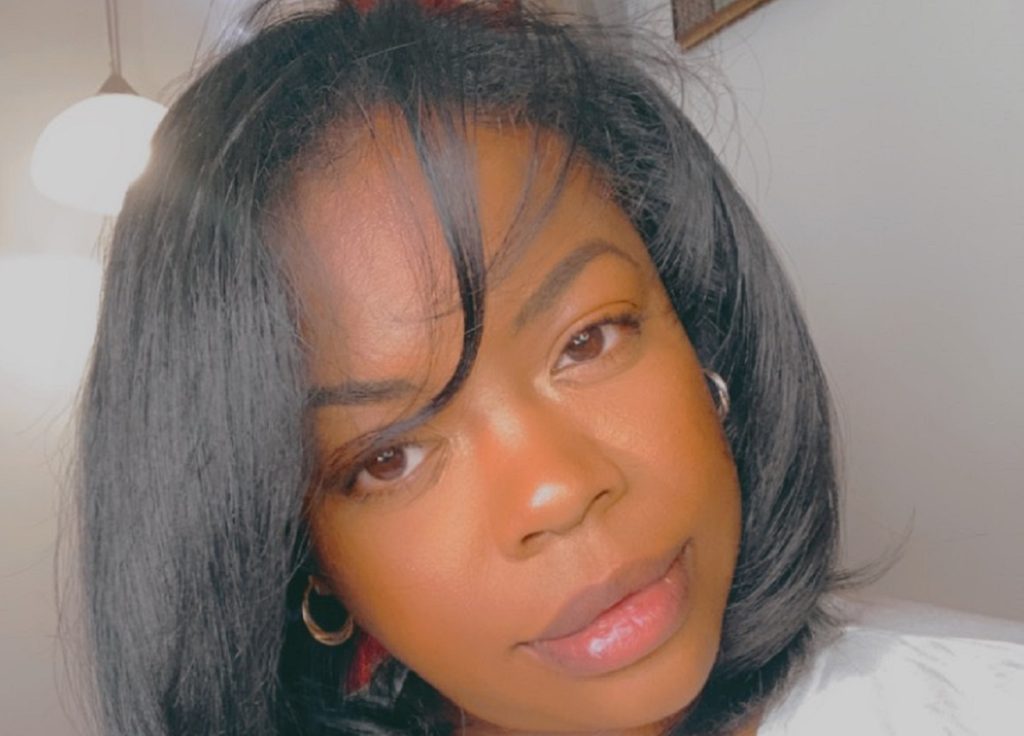 Meet Aariah Woods, an Inspiring Business Coach, and Owner of Bellah Roze